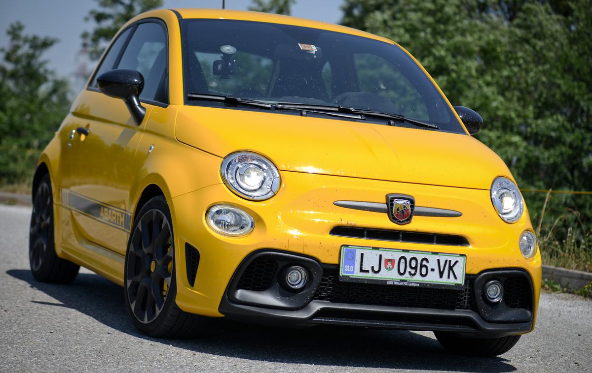 Abarth 595 1.4 T-jet 16V 180 competizione | Foto Ciril Komotar