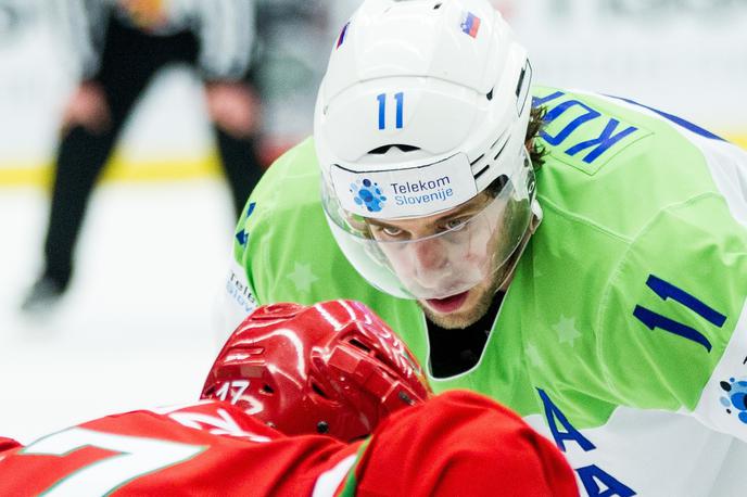 Anže Kopitar slovenska hokejska reprezentanca | Anže Kopitar je na svetovnem prvenstvu zadnjič zaigral leta 2015 v Ostravi, ko so Slovenci izpadli iz elite. Vse kaže, da bi bil lahko zraven tudi na prihajajočem prvenstvu v Kazahstanu. To bo znano sredi prihodnjega tedna. | Foto Vid Ponikvar