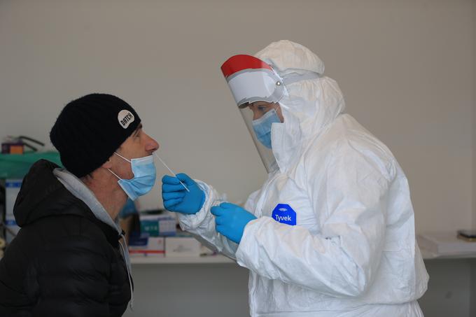 "Lahko rečemo, da JAZMP zaenkrat ni zaznala, da bi bilo s testi ogroženo javno zdravje, zato testiranja ni prepovedala," so sporočili z Javne agencije za zdravila in medicinske pripomočke. | Foto: Mediaspeed