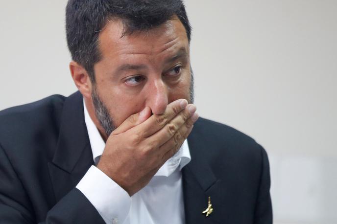 Matteo Salvini | Salvini v soboto na sojenju, ki se je začelo oktobra 2021, ni bil navzoč, se je pa na odločitev tožilstva odzval na Facebooku. "Šest let zapora, ker sem preprečil prihode in branil Italijo in Italijane? Norost. Braniti Italijo ni zločin," je zapisal. | Foto Reuters