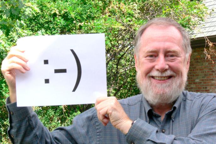 emoji | Profesor Scott E. Fahlman, avtor prvih dveh digitalnih "čustvenčkov" | Foto Heritage Auctions, HA.com