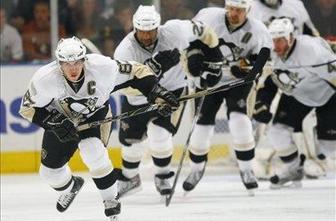 Bosta Crosby in Malkin dovolj za tretji Stanleyjev pokal?