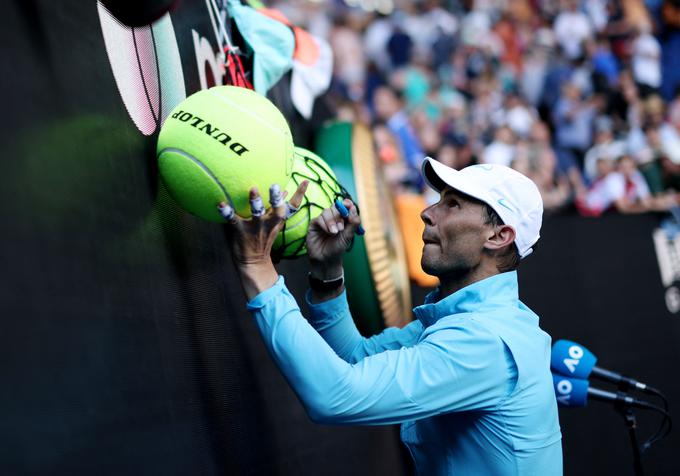 Nadal je izkoristil že prvo zaključno žogico ter slavil po treh urah in 43 minutah. | Foto: Reuters