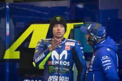 Valentino Rossi meni, da ni njegova naloga reševati težave