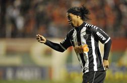 VIDEO: Ronaldinho blestel in jokal