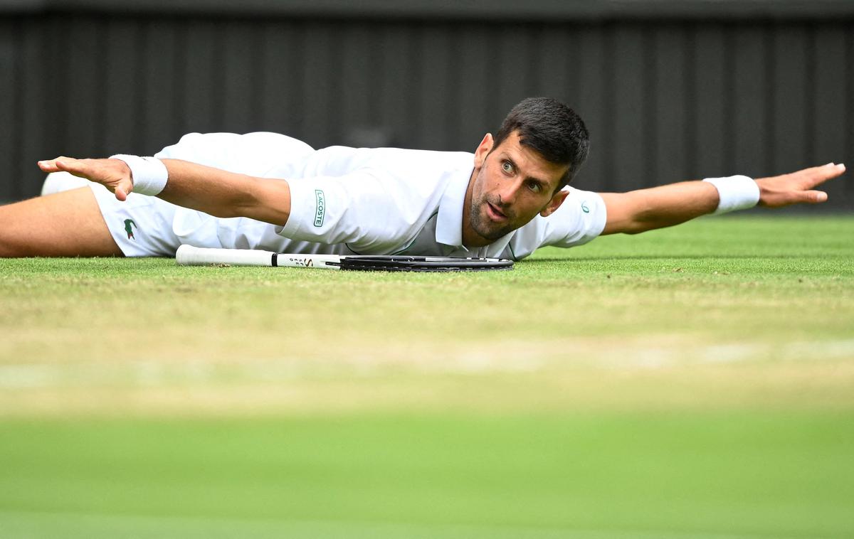 Novak Đoković | Novak Đoković se je v torek vrnil po zaostanku z 0:2 v nizih. | Foto Reuters