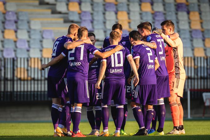 Maribor je slavil s 4:1. | Foto: Blaž Weindorfer/Sportida