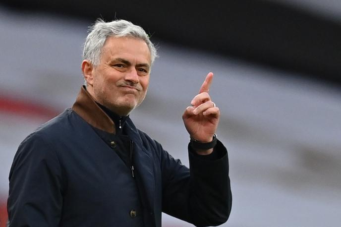 Jose Mourinho | Jose Mourinho navijačev Tottenhama ni spravil v dobro voljo. | Foto Reuters