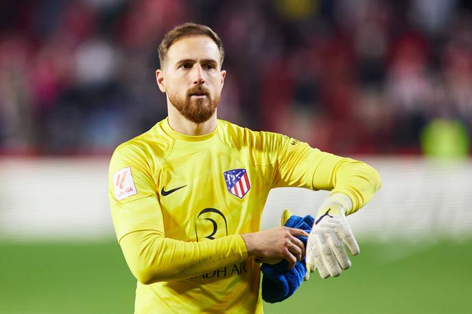 Jan Oblak | Jan Oblak je blestel na dvoboju v Parizu, kjer je pomagal Atleticu do "čudežne" zmage nad PSG z 2:1 s kar osmimi obrambami in še "asistenco" pri zadnjem zadetku. | Foto Guliverimage