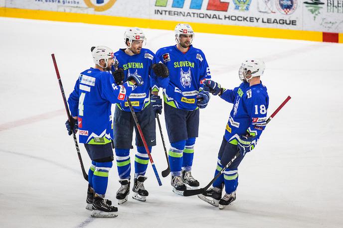 Slovenija Italija hokej | Slovenska reprezentanca bo na SP v Kazahstanu nastopila z mešanico izkušenj in tistih, ki s prvenstvi še nimajo (veliko) izkušenj. | Foto Peter Podobnik / Sportida