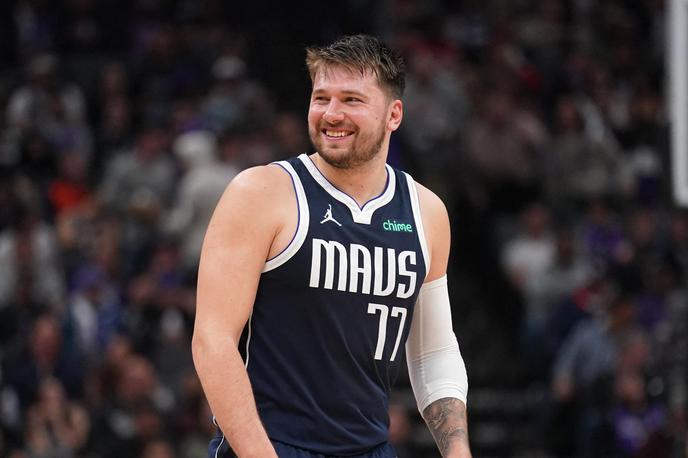 Luka Dončić Dallas Mavericks | Luka Dončić bo leta 2025 postal košarkar z najvišjo plačo v ligi NBA. | Foto Reuters