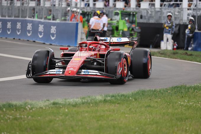 Dva tedna po zmagi v Monaku Charles Leclerc z odstopom. | Foto: Guliverimage