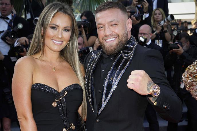 Conor McGregor, Dee Devlin | Conor McGregor je z zaročenko Dee Devlin že petnajst let srečen v zvezi, skupaj imata tri otroke, četrti pa je na poti. | Foto Guliverimage