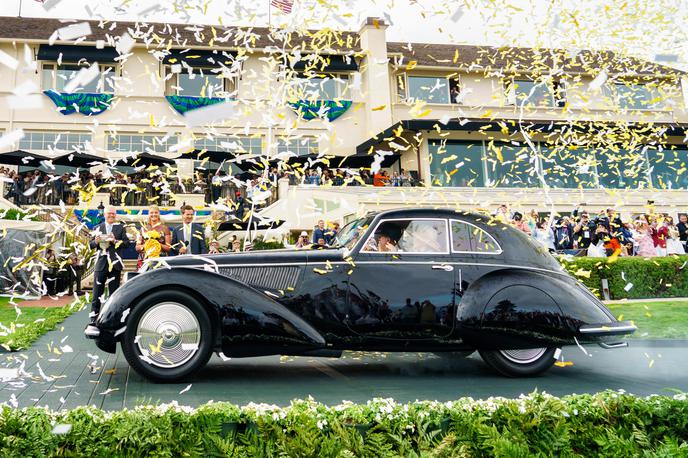 alfa romeo 8C | Trenutek razglasitve prestižnega zmagovalca | Foto Pebble Beach Concourse d' Elegance