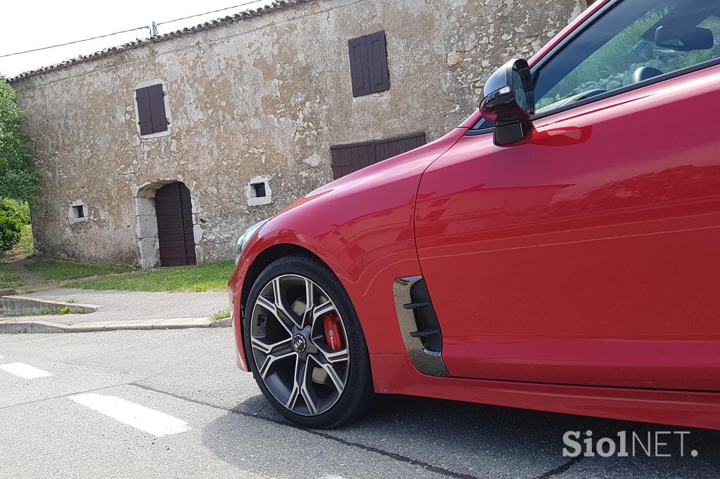 Kia Stinger Istra