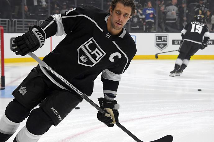 Anže Kopitar | Anže Kopitar je k zmagi Los Angeles Kings prispeval dve podaji. | Foto Reuters