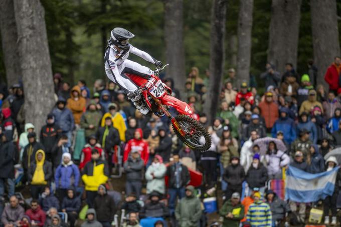 Tim Gajser je v prvem krogu naredil dve napaki. | Foto: Honda Racing/ShotbyBavo