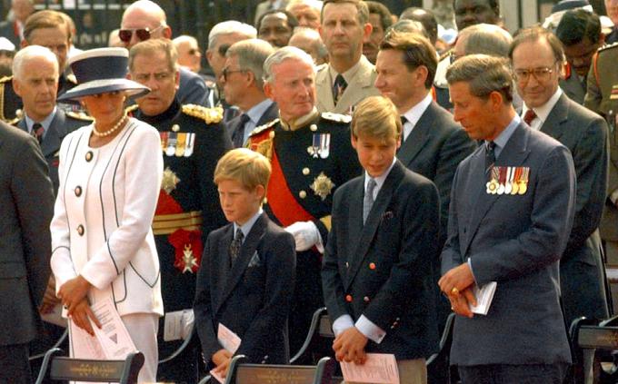 V avtu je s sinovoma glasno prepevala tudi princesa Diana. | Foto: Reuters