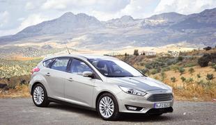 Ford focus – prenovljen vrgel rokavico najboljšim v C-segmentu