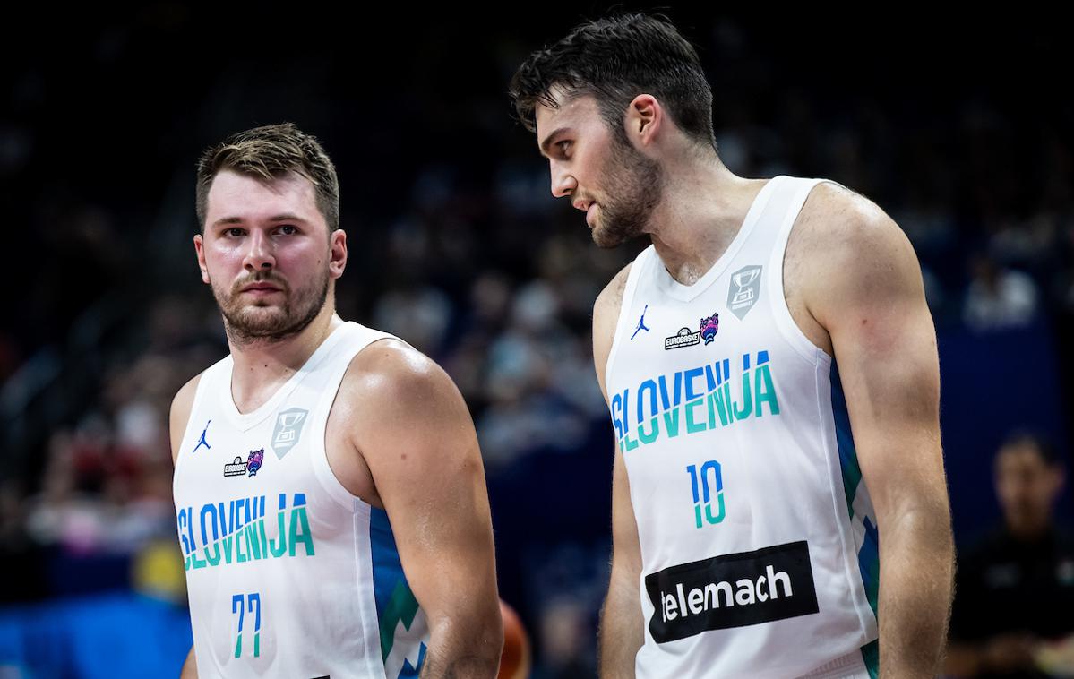 Slovenija : Belgija, slovenska košarkarska reprezentanca, EuroBasket 2022 Luka Dončić Mike Tobey | Mike Tobey iz tekme v tekmo stopnjuje pripravljenost. | Foto Vid Ponikvar/Sportida