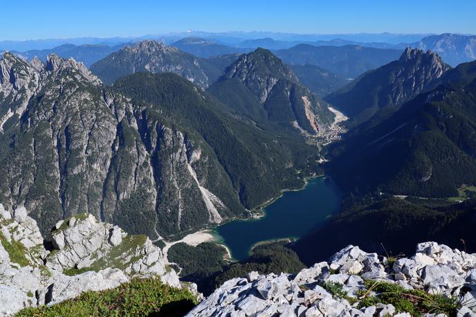 Jerebica | V tokratnem petkovem izletu vas "peljemo" na Jerebico, ki ni tako oblegana kot kakšni drugi slovenski dvatisočaki. | Foto Matej Podgoršek