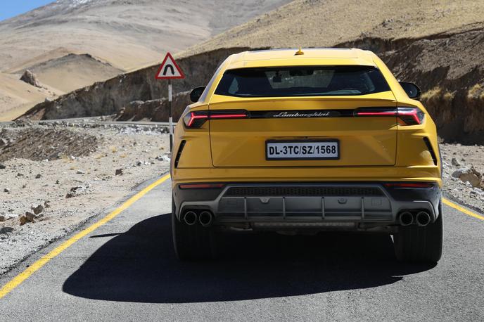 Umling La cesta lamborghini | Urus je glavni prodajni adut Lamborghinija in po njegovi zaslugi del strank pozneje prestopi tudi k superšportnikom. | Foto Lamborghini