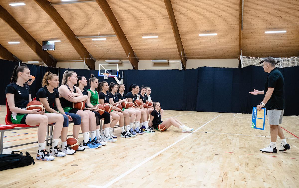 Trening ženske košarkarske reprezentance | Slovenke čakata novi dve pripravljalni tekmi. | Foto Blaž Weindorfer / Sportida