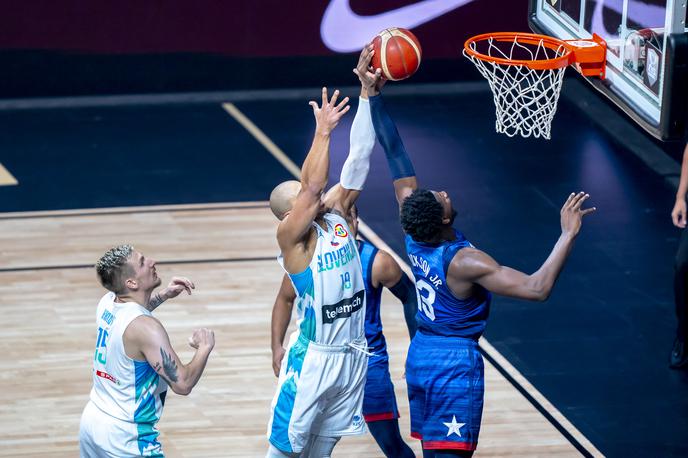 Slovenija ZDA | Slovenci so na predzadnji pripravljalni tekmi na svetovno prvenstvo v soboto visoko izgubili z Američani. | Foto Baloncesto España