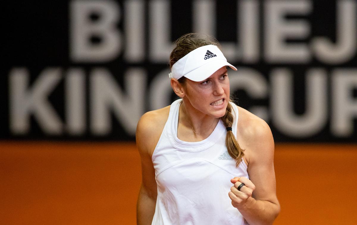 pokal Billie Jean King, Kaja Juvan, Qinwen Zheng | Kaja Juvan in Nina Potočnik sta Slovenijo pripeljali v finale kvalifikacij za zaključni turnir svetovne skupine pokala BJK leta 2023.  | Foto Matic Klanšek Velej/Sportida