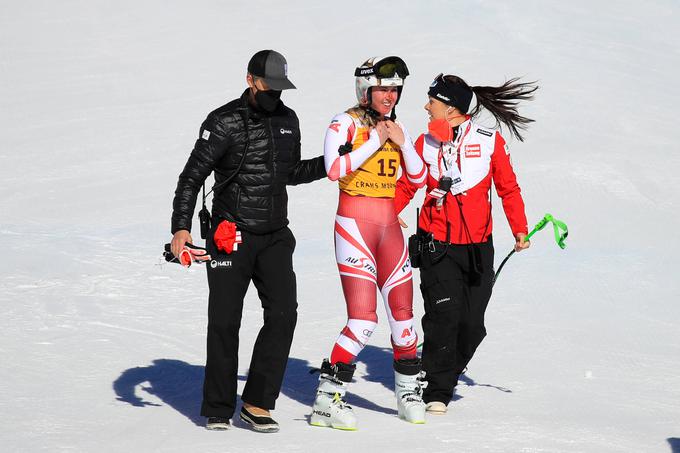 Cornelia Hütter je tik pred ciljem grdo padla. | Foto: Guliverimage/Vladimir Fedorenko