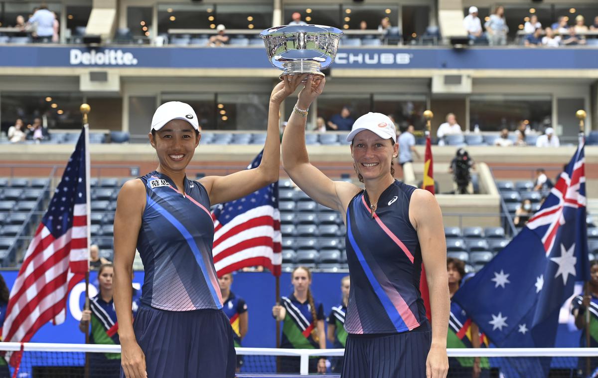 Shuai Zhang, Samantha Stosur | Zmagovalki Shuai Zhang in Samantha Stosur. | Foto Guliverimage