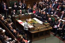 Theresa May parlament Velika Britanija