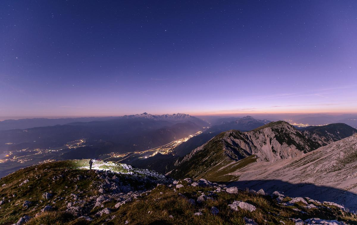 Stol | Če se boste sprehodili po Gorenjski muzejsko-planinski transverzali, se boste naužili spokojnosti gora in pomembnosti kulturne dediščine. | Foto Aleš Krivec (Slovenia.info)