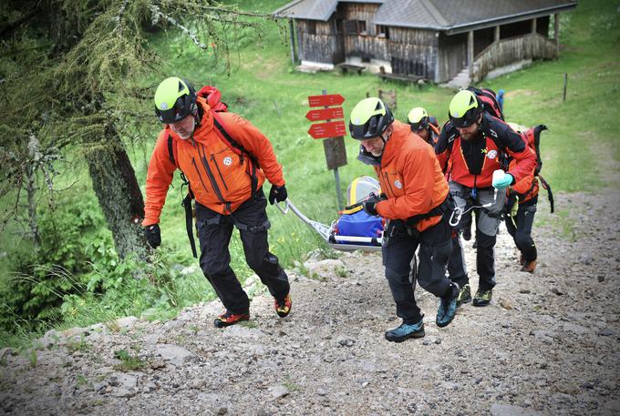 Novinarska konferenca Planinske zveze in GRZS ob začetku gorniške sezone: Varno v gore. | Foto: Ana Kovač