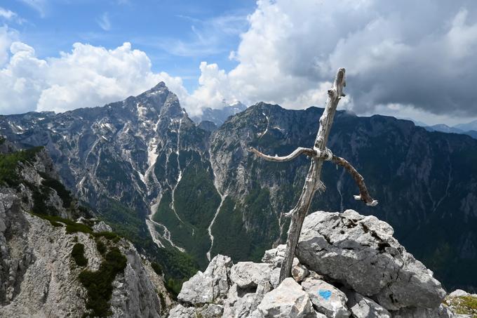 Po nemarkirani poti na Križevnik | Foto: Matej Podgoršek