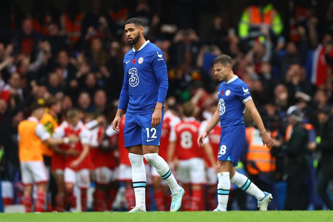 Chelsea Arsenal | Vodilni Arsenal je v nedeljskem londonskem derbiju v gosteh spravil v slabo voljo Chelsea, | Foto Reuters