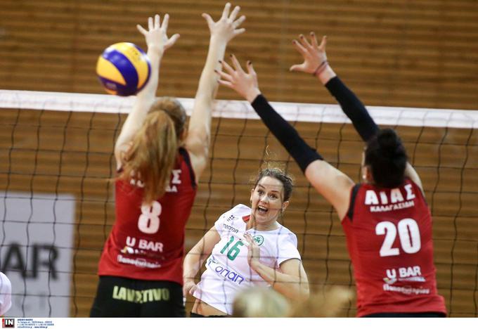 Monika Potokar se v Grčiji počuti kot riba v vodi. | Foto: http://www.volleyball.gr