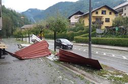 Slovenijo zajele nevihte, ponekod klestila toča #foto #video