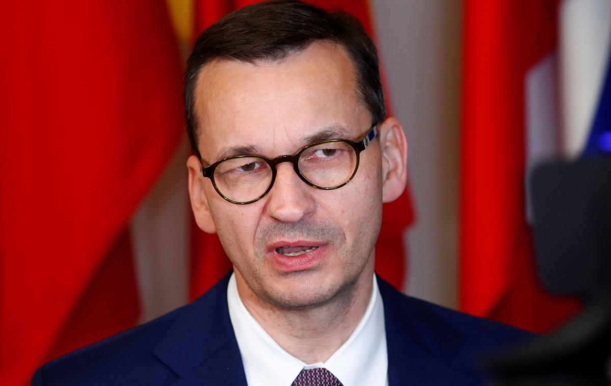 Mateusz Morawiecki | Poljski premier Mateusz Morawiecki se bo danes srečal s kolegi iz baltskih držav, dve od njih tudi mejita na Belorusijo, ta teden pa ima napovedane še obiske v evropskih prestolnicah. | Foto Reuters