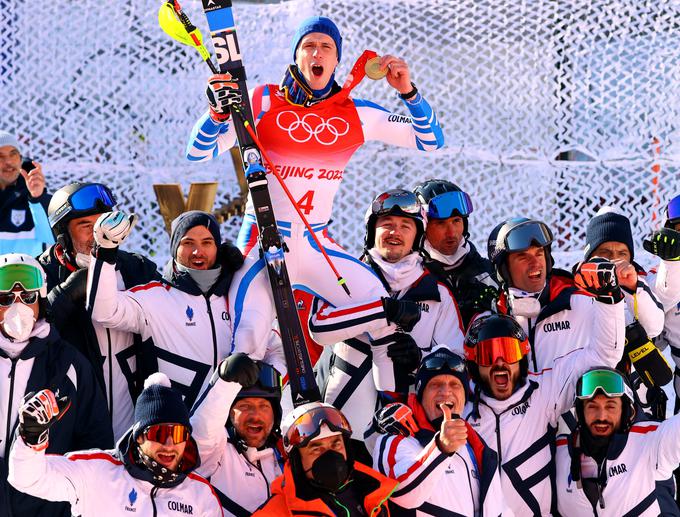 To je njegova sploh prva kolajna na velikih članskih tekmovanjih. Na dveh svetovnih prvenstvih je bil v slalomu 7. in 21., na prejšnjih igrah pa četrti. | Foto: Reuters