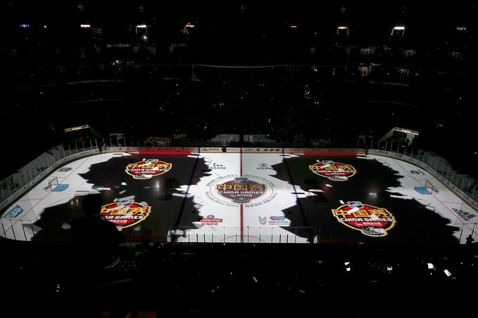 Los Angeles Kings in Vancouver Canucks sta pred sezono palice prekrižala na Kitajskem. Med sezono bosta dve tekmi na Švedskem. | Foto: Getty Images