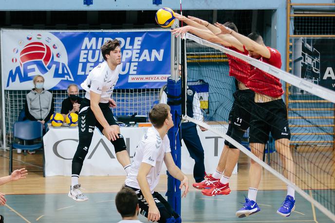 Calcit Volley in Union Raifeissen Waldviertel | Kamničani so nepričakovano izgubili. | Foto Klemen Brumec