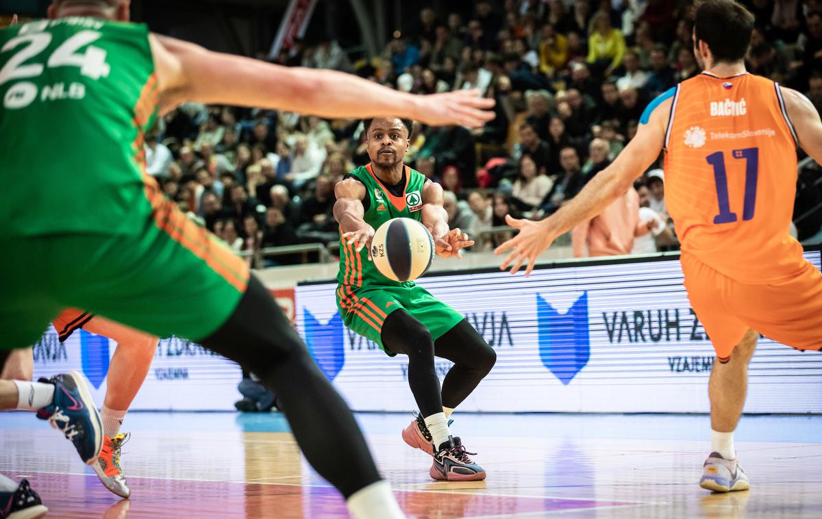 finale pokal Helios Suns Cedevita Olimpija Yogi Ferrell | Helios Suns ali Cedevita Olimpija? | Foto Blaž Weindorfer/Sportida