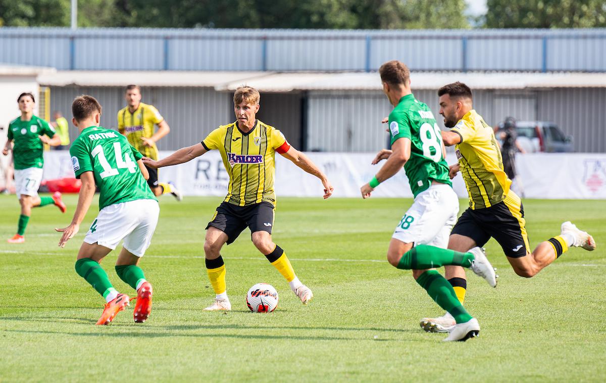 Radomlje : Olimpija 1. snl | Olimpiji ni uspelo slaviti v Radomljah. | Foto Nik Moder/Sportida