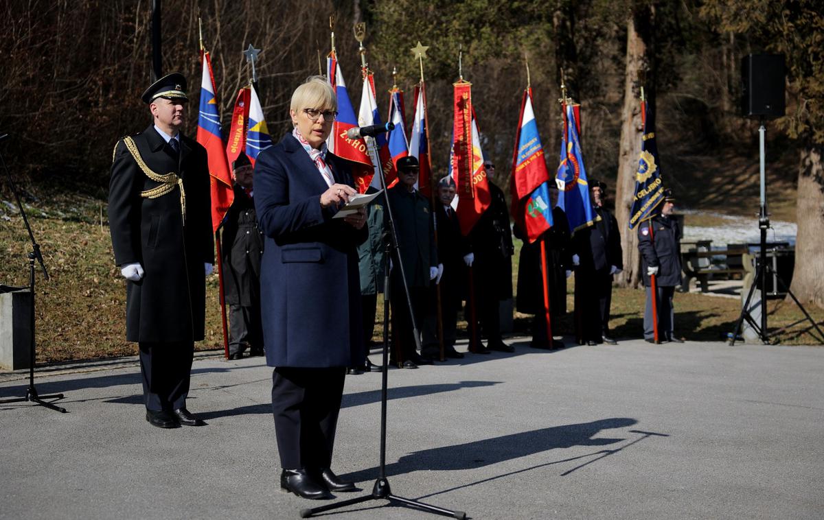 Nataša Pirc Musar | Slovesnost v spomin frankolovskim žrtvam ob 80. obletnici konca 2. svetovne vojne, na kateri je imela nagovor predsednica republike Nataša Pirc Musar, ki je tudi položila venec. | Foto STA