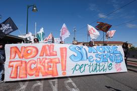 Protest v Benetkah proti vstopnini