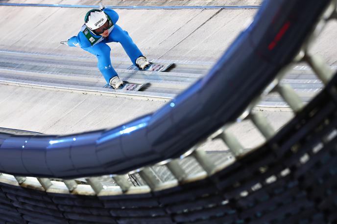 Peter Prevc Oberstdorf | Peter Prevc je bil s skokom dolgim 135 metrov najboljši Slovenec v kvalifikacijah, peti. | Foto Guliverimage