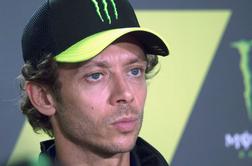 Grozovita nesreča: Valentino Rossi se je še enkrat rodil #video