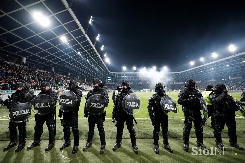 Olimpija - Borac, pretek navijačev