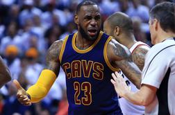 Cleveland Cavaliers pometli s Torontom, za Jamesa že deveti finale #video